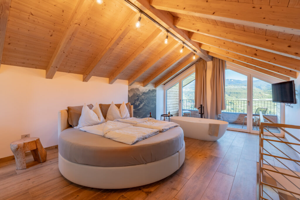 4 types of accommodations 5 maso valer 6